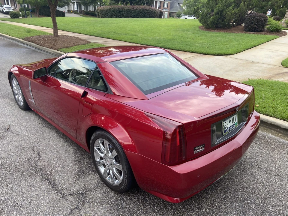 2009 Cadillac XLR - Image 31 of 31