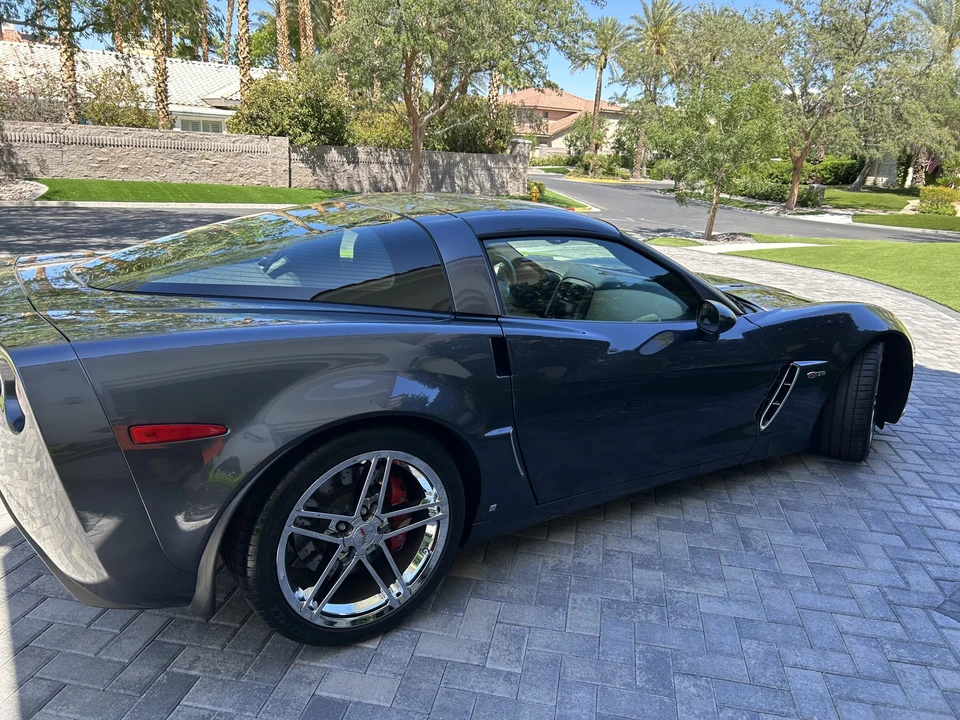 2009 Chevrolet Corvette C6 Z06 - Image 9 of 31