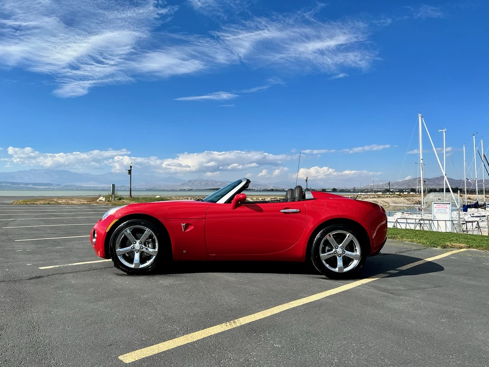 2009 Pontiac Solstice GXP - Image 28 of 31