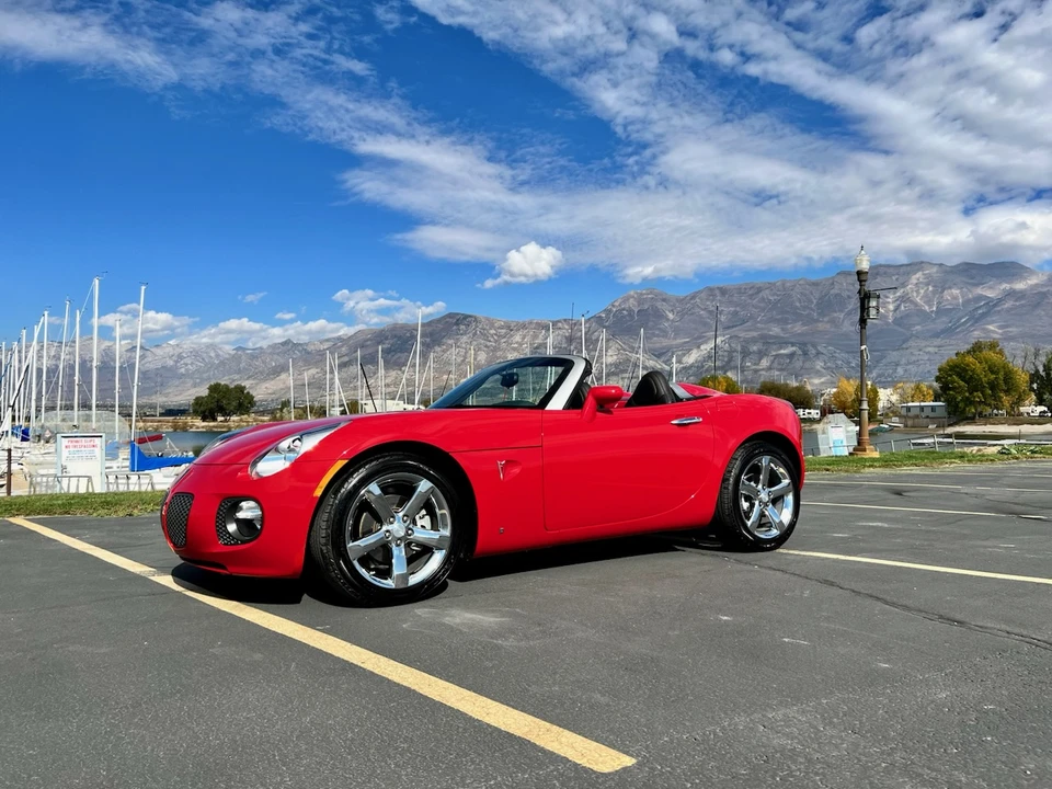 2009 Pontiac Solstice GXP - Image 23 of 31
