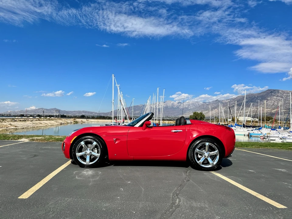2009 Pontiac Solstice GXP - Image 29 of 31