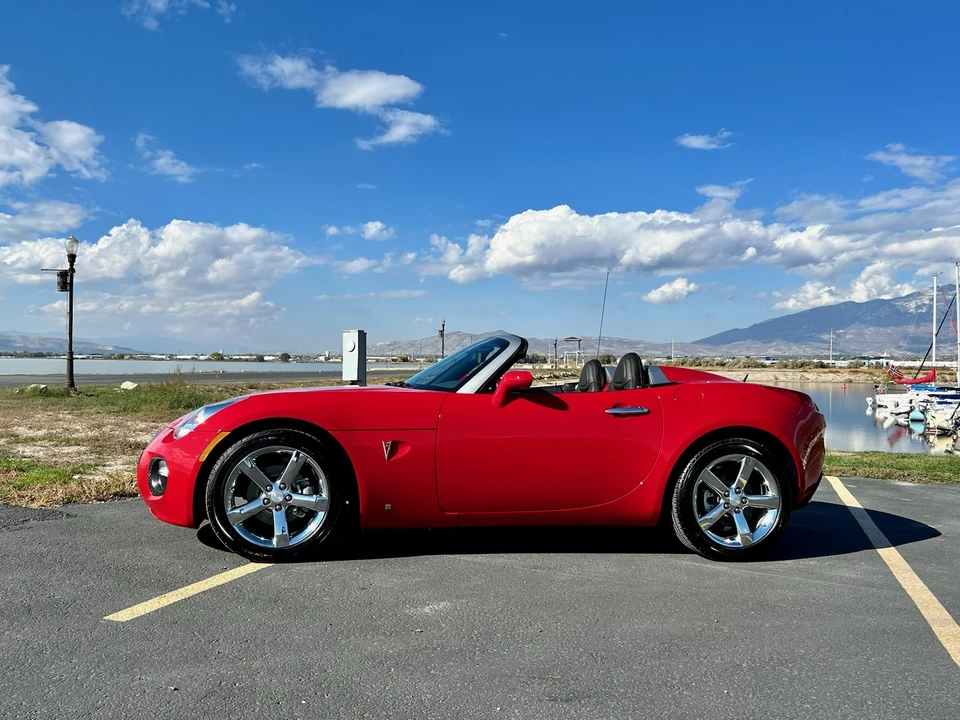 2009 Pontiac Solstice GXP - Image 26 of 31