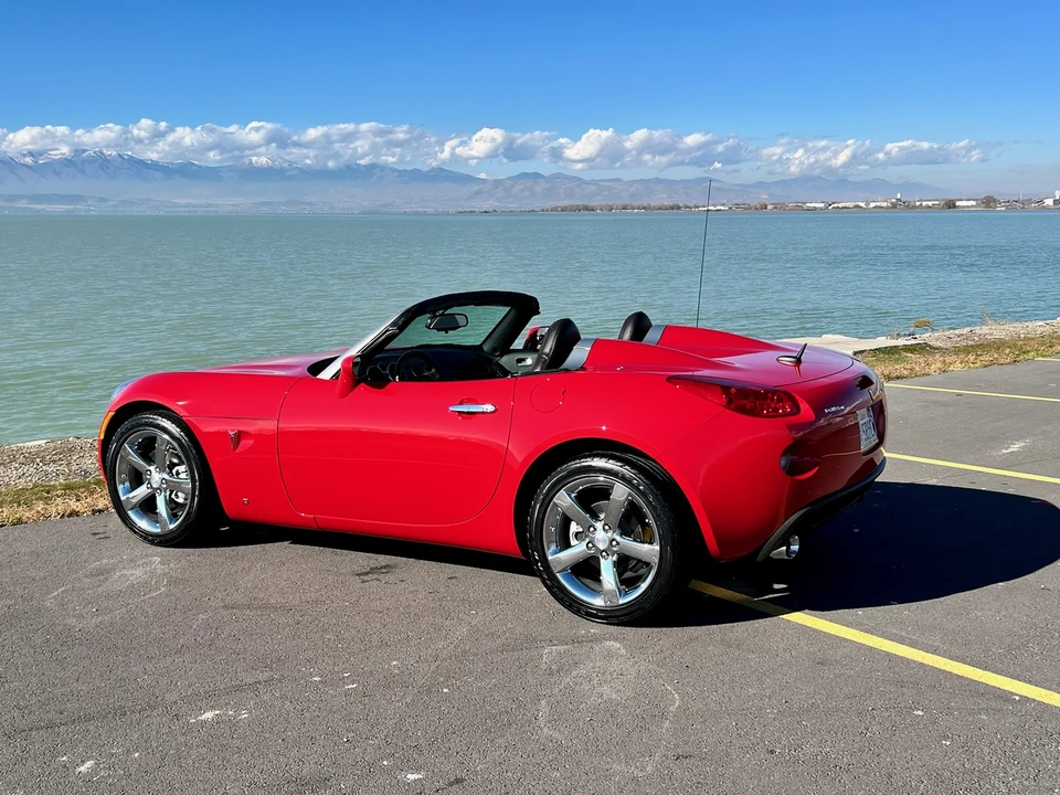 2009 Pontiac Solstice GXP - Image 7 of 31
