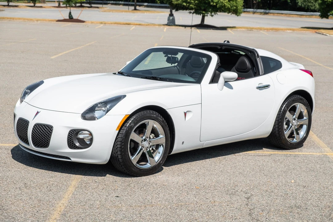 2009 Pontiac Solstice GXP - Image 18 of 31