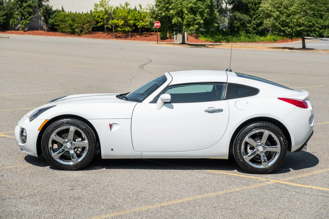 2009 Pontiac Solstice GXP - Image 17 of 31