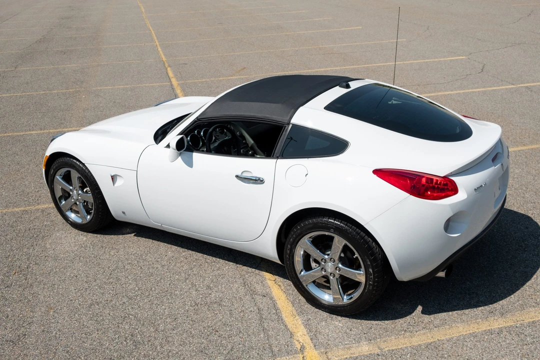 2009 Pontiac Solstice GXP - Image 28 of 31