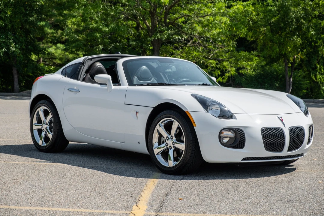 2009 Pontiac Solstice GXP - Image 21 of 31