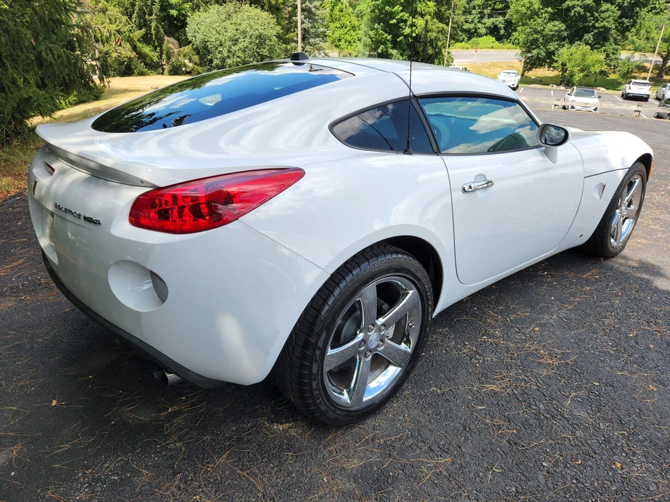 2009 Pontiac Solstice GXP - Image 12 of 31
