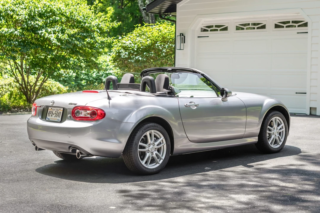 2011 Mazda NC MX-5 Miata - Image 14 of 31