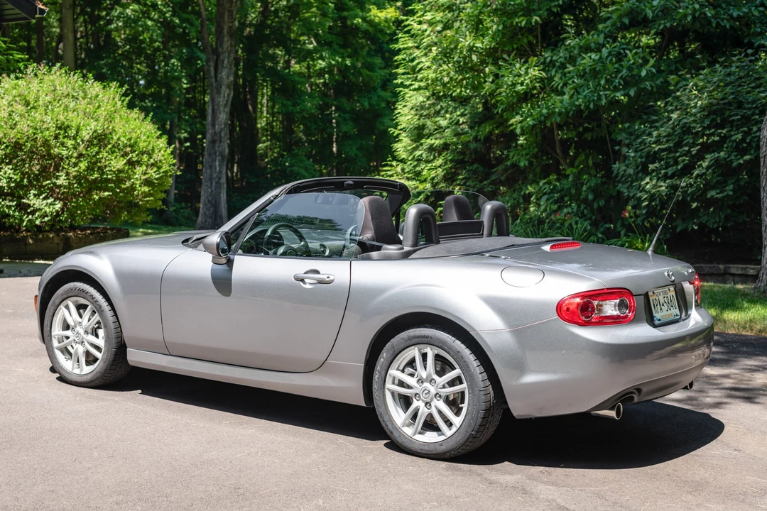 2011 Mazda NC MX-5 Miata - Image 12 of 31