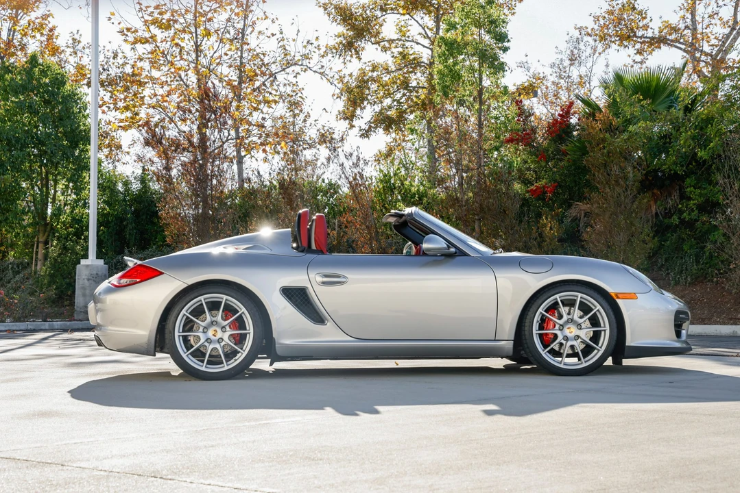 2011 Porsche 987 Boxster Spyder - Image 9 of 31