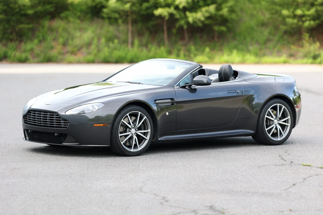 2012 Aston Martin V8 Vantage (2006-2017) - Image 7 of 31