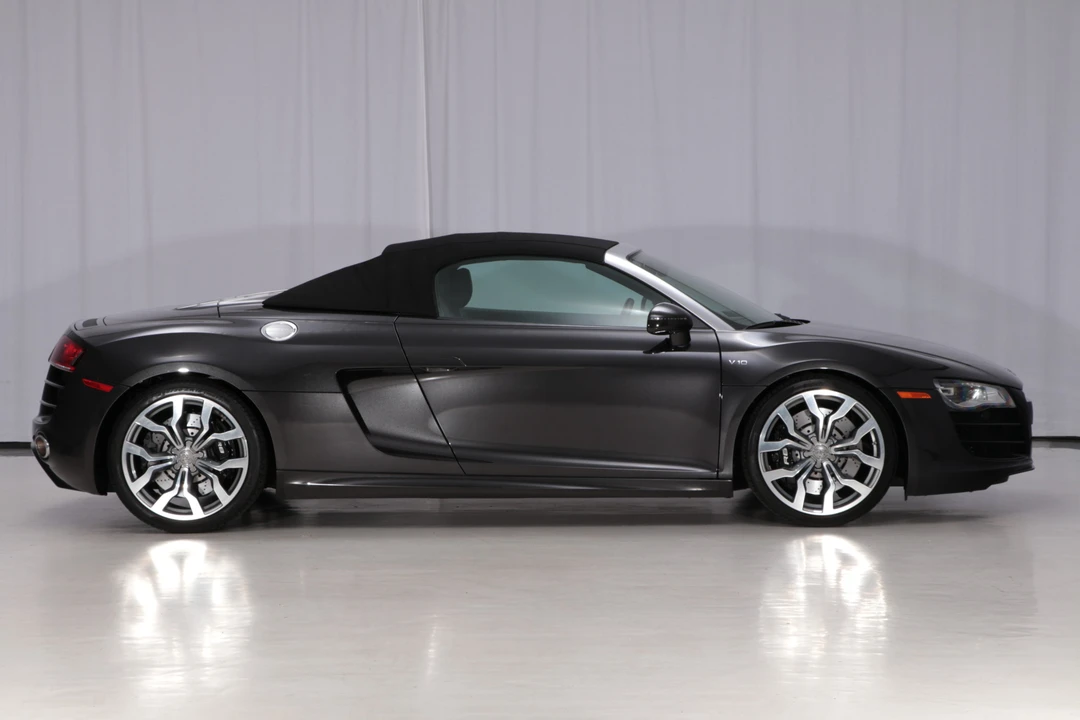 2012 Audi 42 R8 - Image 8 of 31