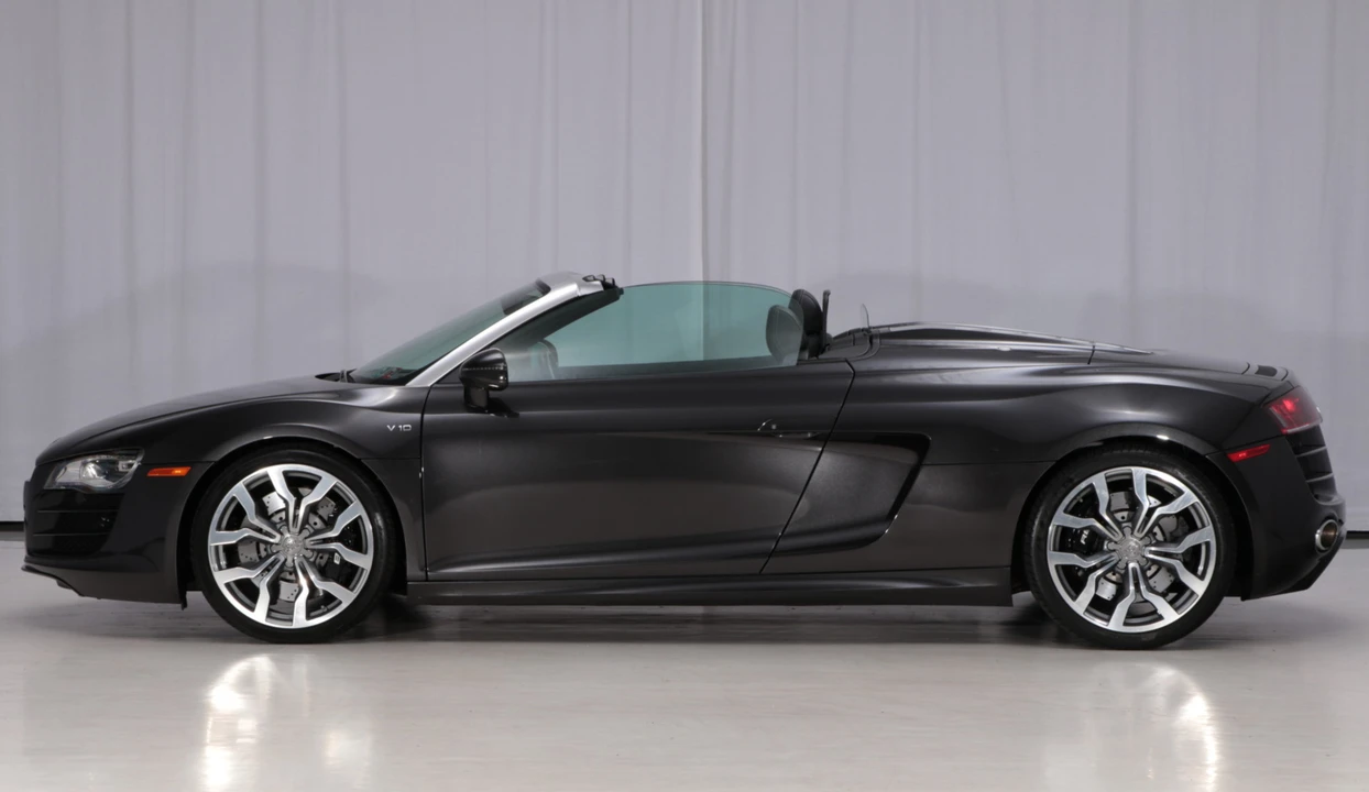 2012 Audi 42 R8 - Image 2 of 31