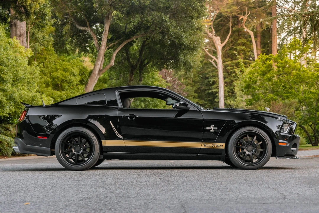 2012 Ford S197 II Shelby Mustang GT500 - Image 7 of 31
