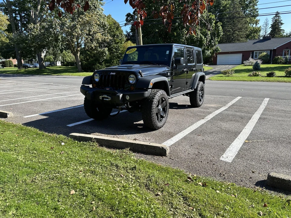 2012 Jeep JK Wrangler - Image 12 of 31