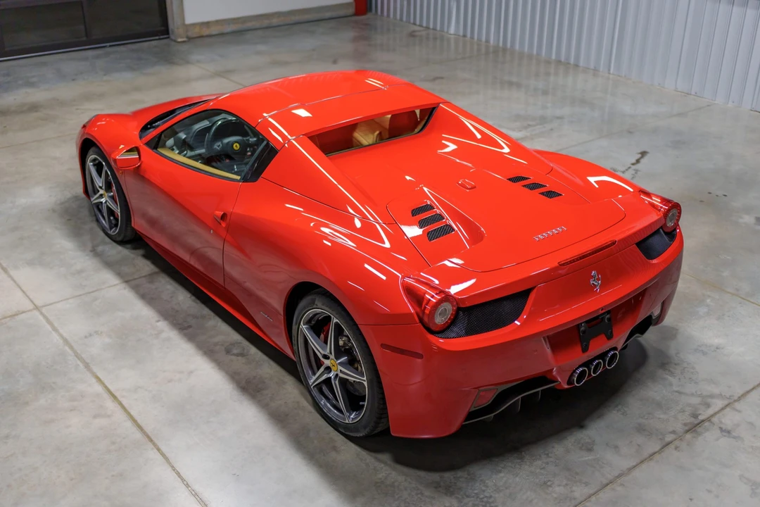 2013 Ferrari 458 Spider - Image 28 of 31