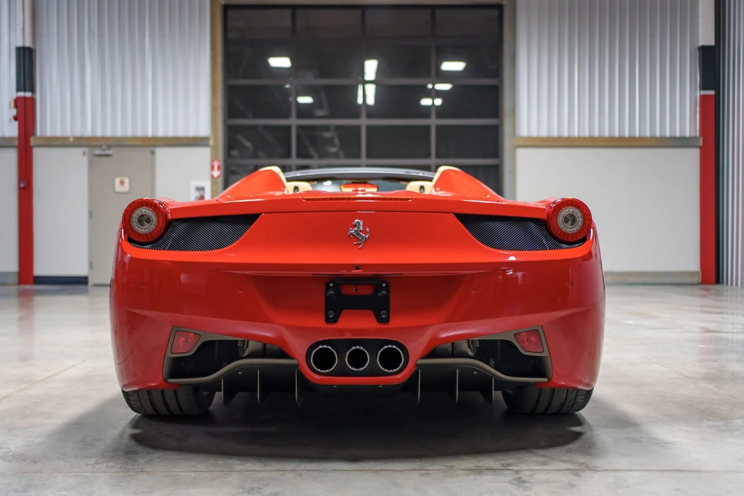 2013 Ferrari 458 Spider - Image 24 of 31