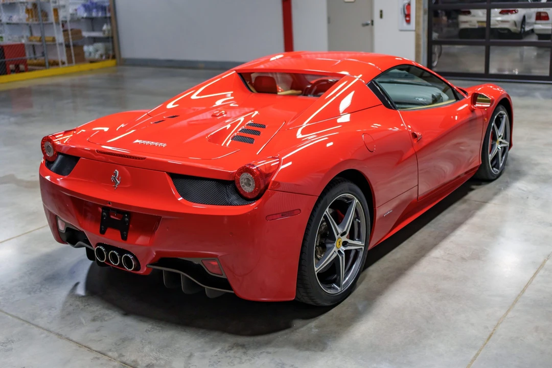 2013 Ferrari 458 Spider - Image 19 of 31