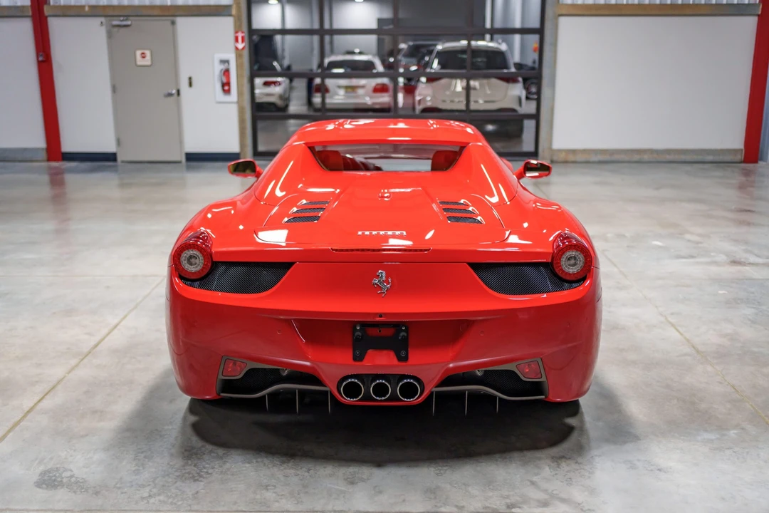 2013 Ferrari 458 Spider - Image 23 of 31
