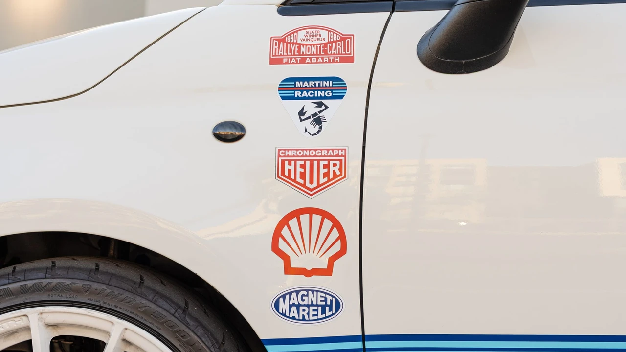 2013 Fiat Abarth 500 - Image 28 of 31