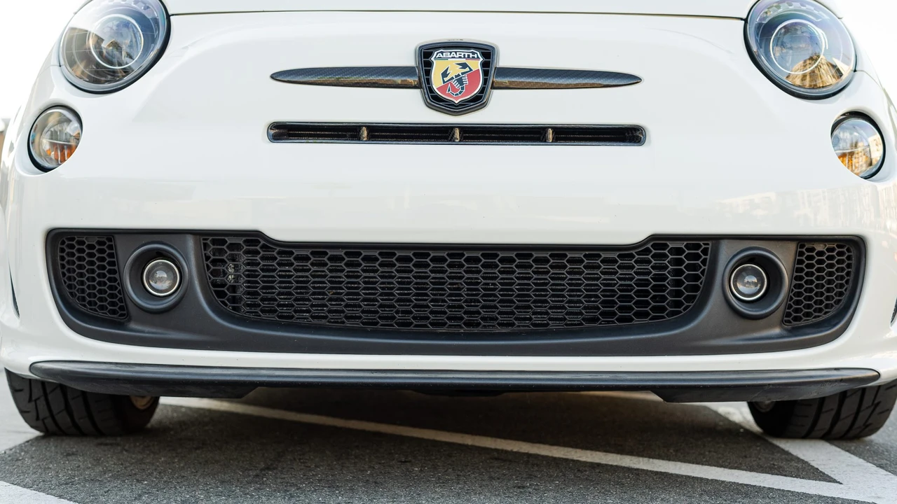 2013 Fiat Abarth 500 - Image 25 of 31