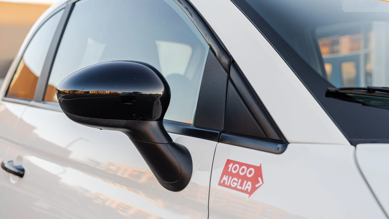 2013 Fiat Abarth 500 - Image 29 of 31