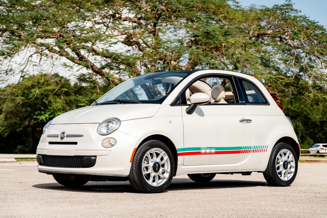 2013 Fiat 500 - Image 2 of 31