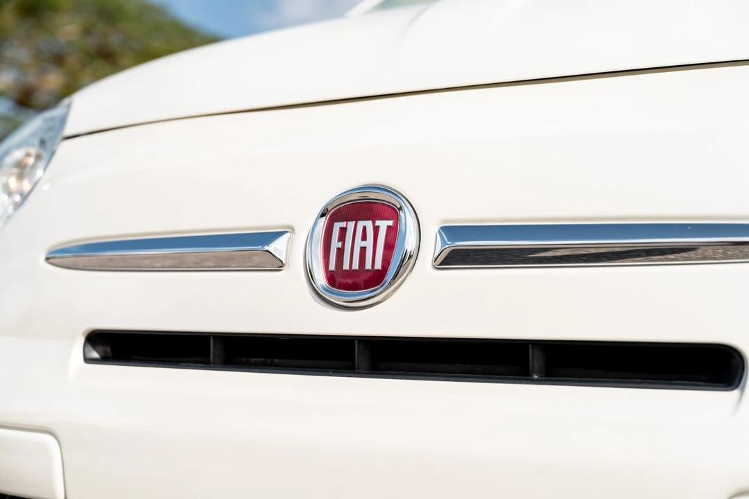 2013 Fiat 500 - Image 16 of 31