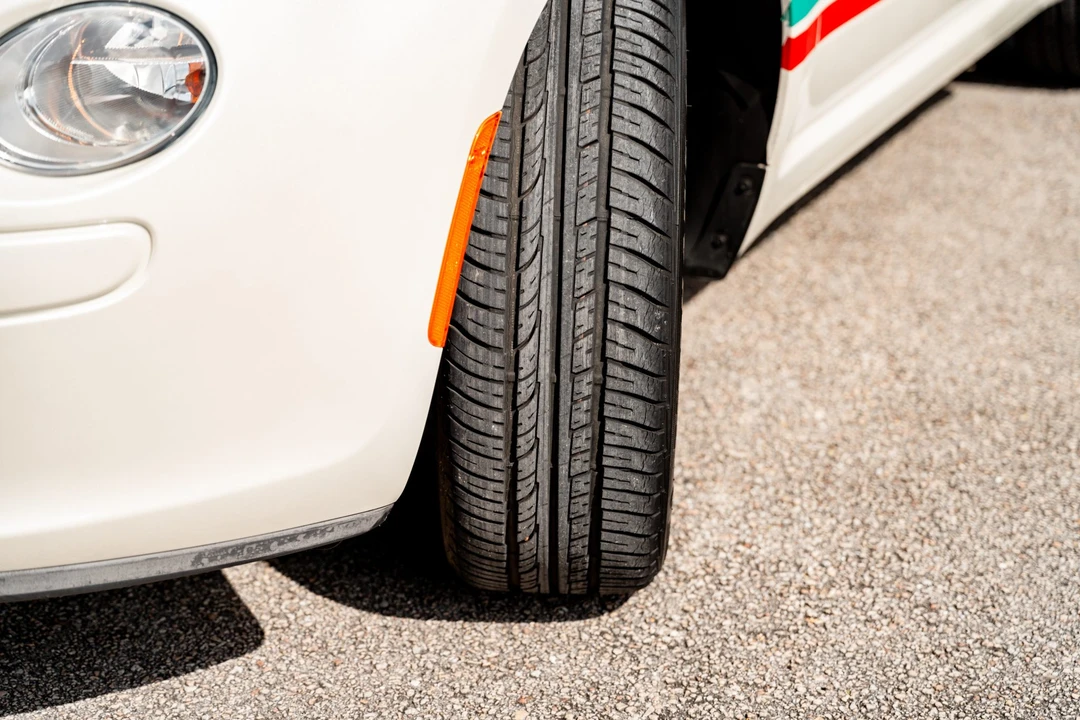 2013 Fiat 500 - Image 17 of 31
