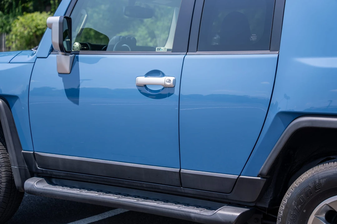 2013 Toyota FJ Cruiser - Image 31 of 31