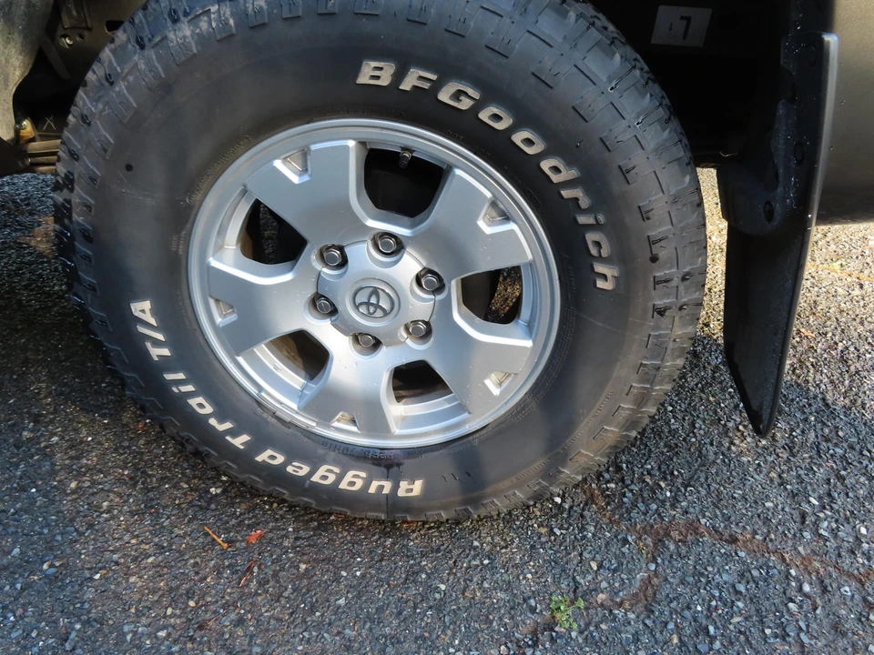 2013 Toyota Tacoma 2nd Gen - Image 24 of 31