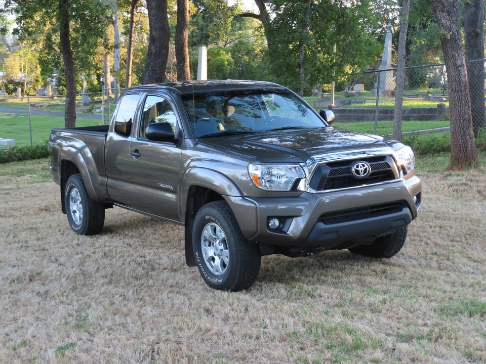 2013 Toyota Tacoma 2nd Gen - Image 12 of 31