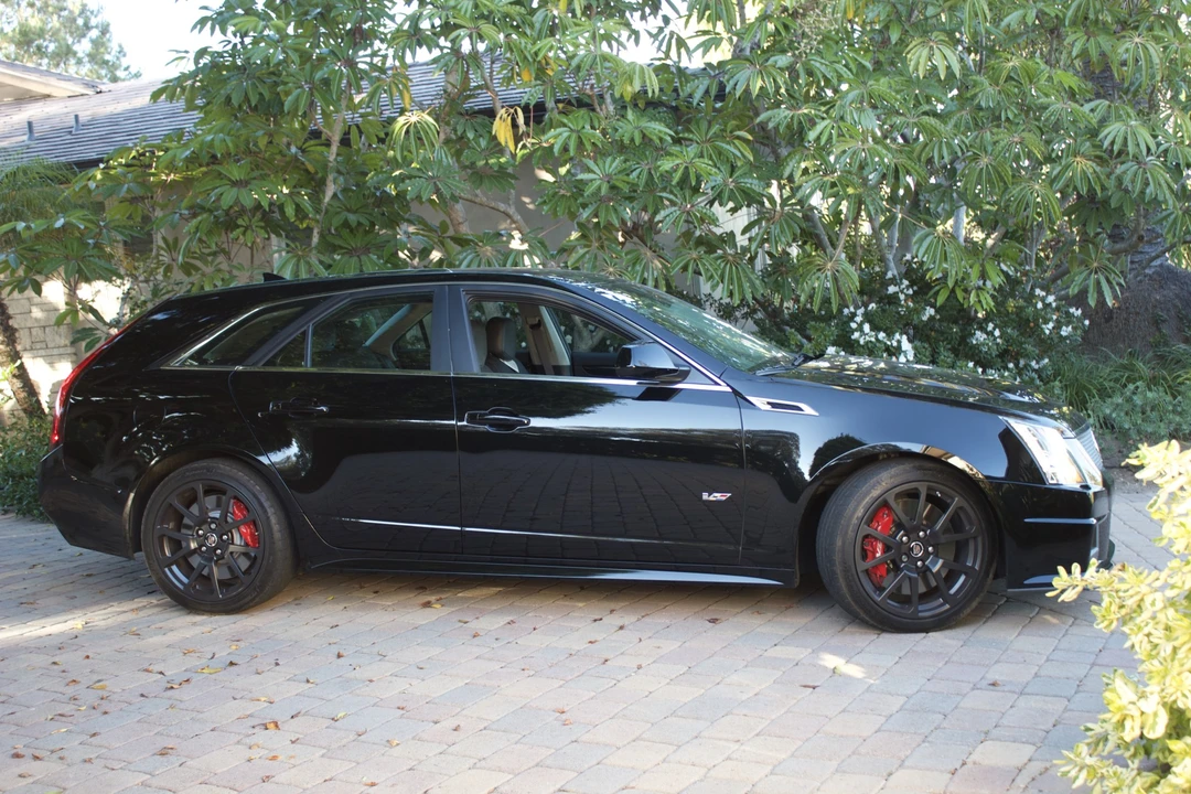 2014 Cadillac CTS-V 2nd Gen - Image 12 of 31