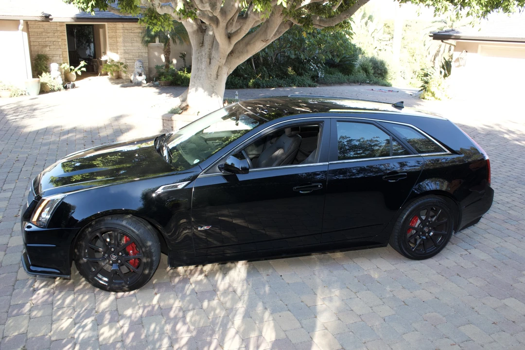 2014 Cadillac CTS-V 2nd Gen - Image 3 of 31