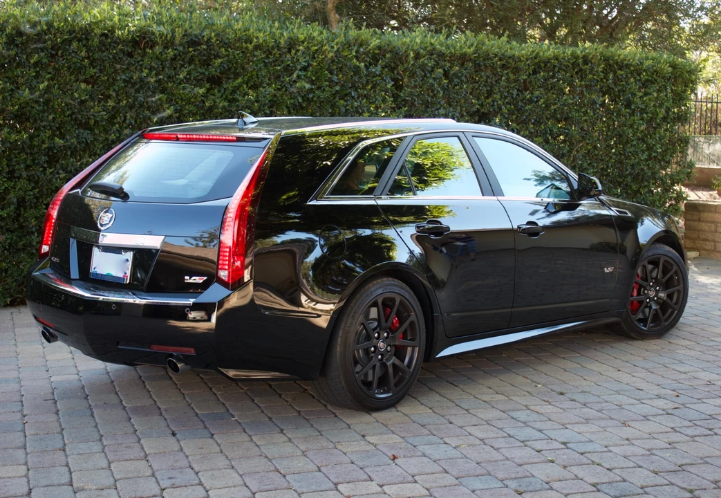 2014 Cadillac CTS-V 2nd Gen - Image 10 of 31