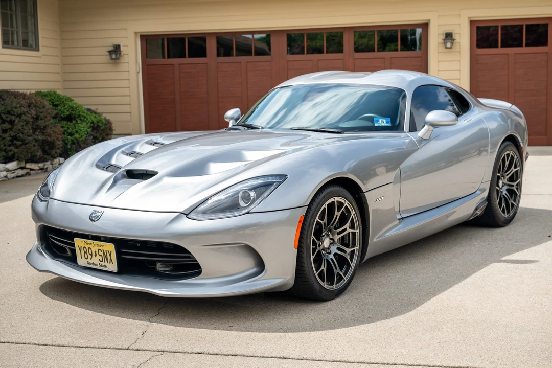 2014 Dodge Viper 5th Gen - Image 2 of 31