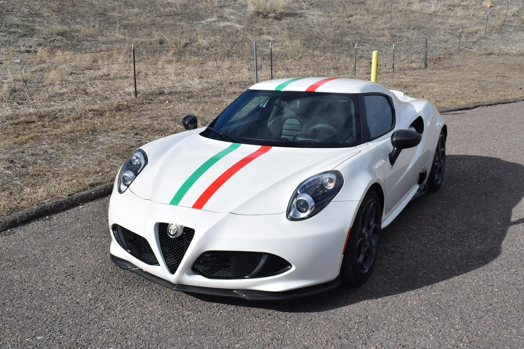 2015 Alfa Romeo 4C Coupe - Image 4 of 31