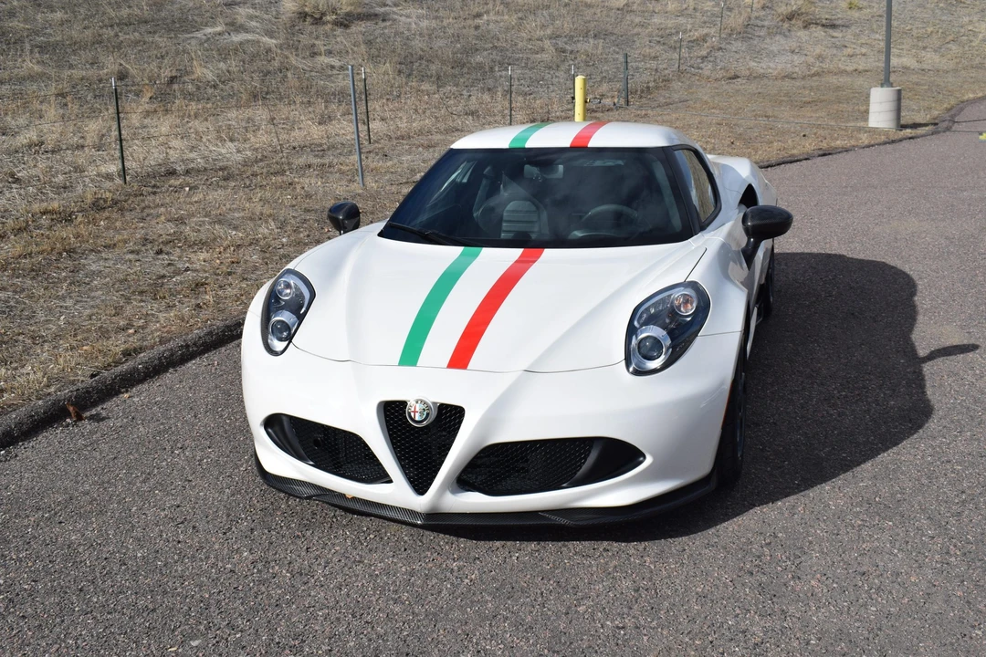 2015 Alfa Romeo 4C Coupe - Image 3 of 31