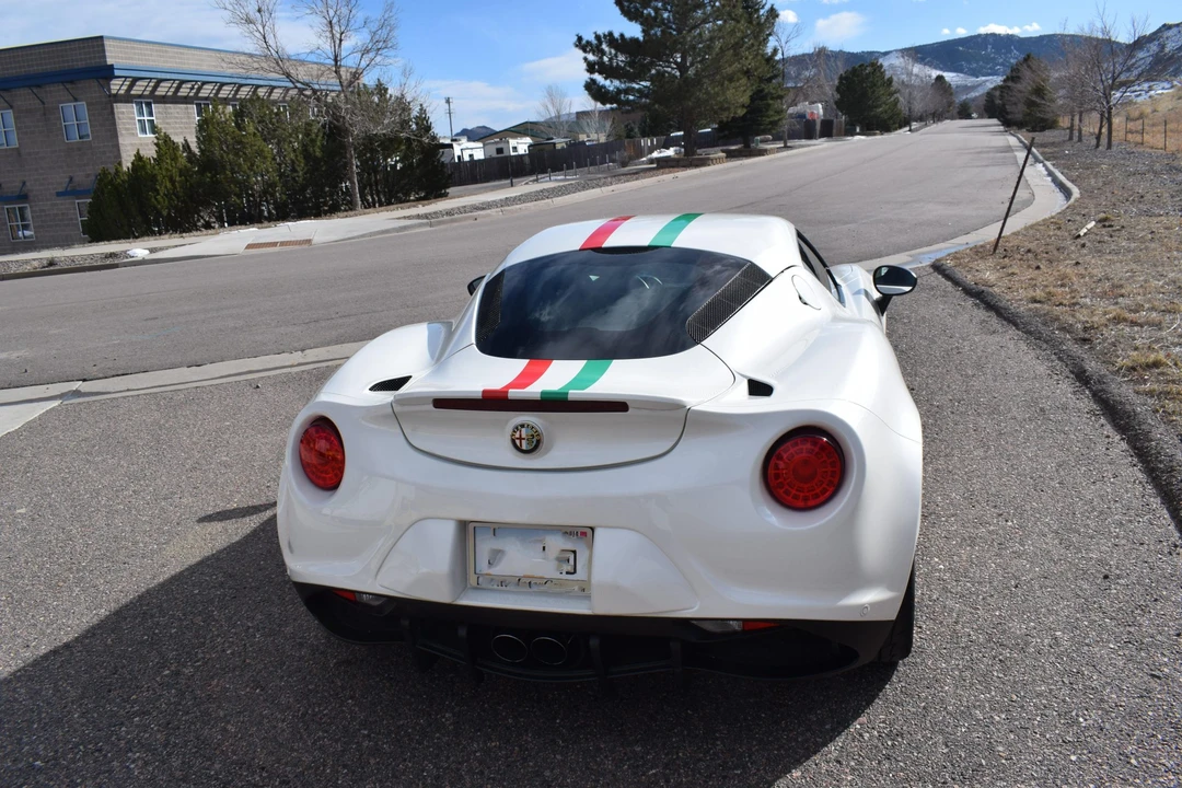 2015 Alfa Romeo 4C Coupe - Image 22 of 31