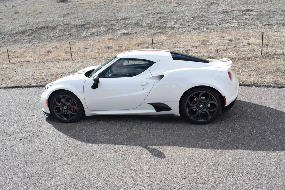 2015 Alfa Romeo 4C Coupe - Image 12 of 31
