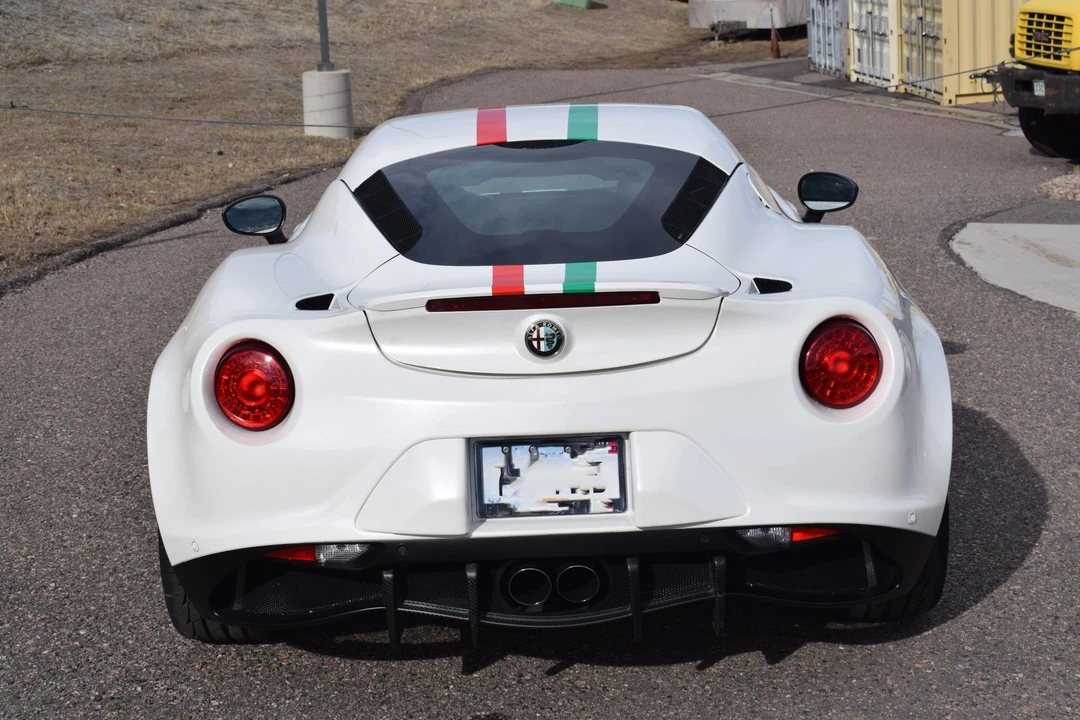 2015 Alfa Romeo 4C Coupe - Image 18 of 31