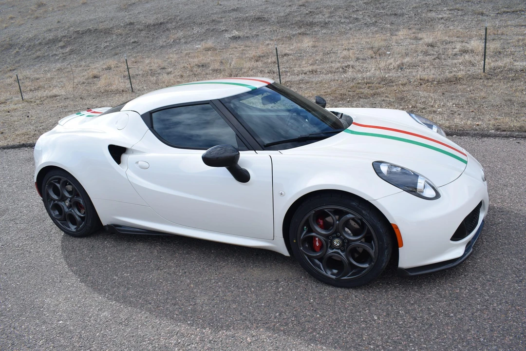 2015 Alfa Romeo 4C Coupe - Image 31 of 31