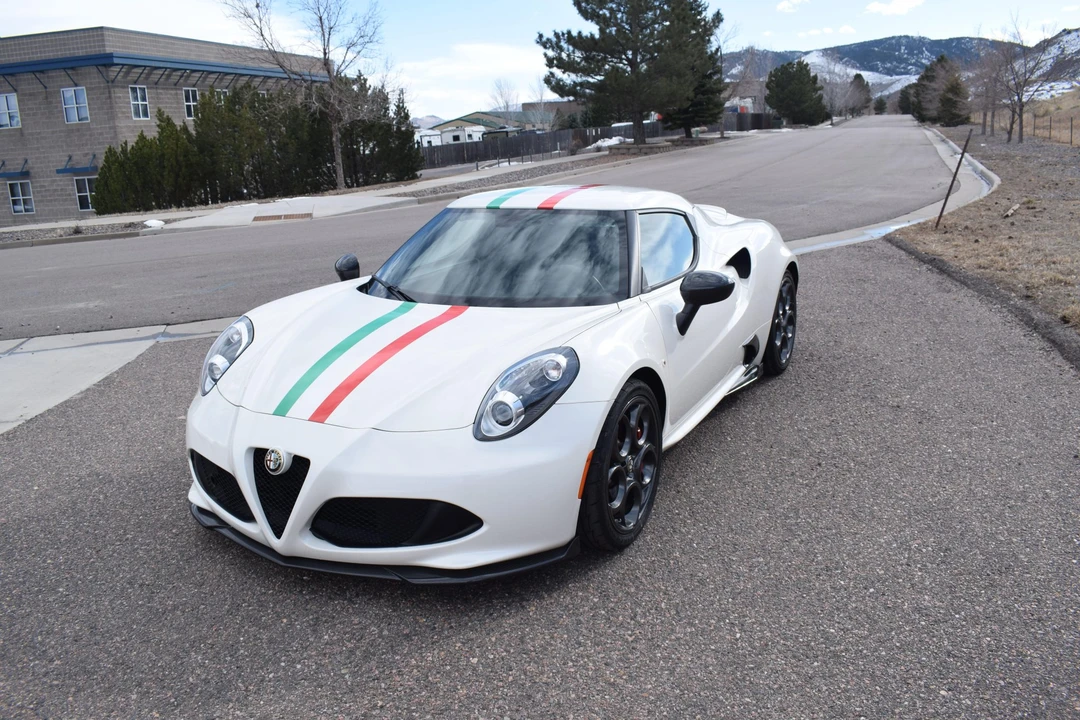 2015 Alfa Romeo 4C Coupe - Image 5 of 31