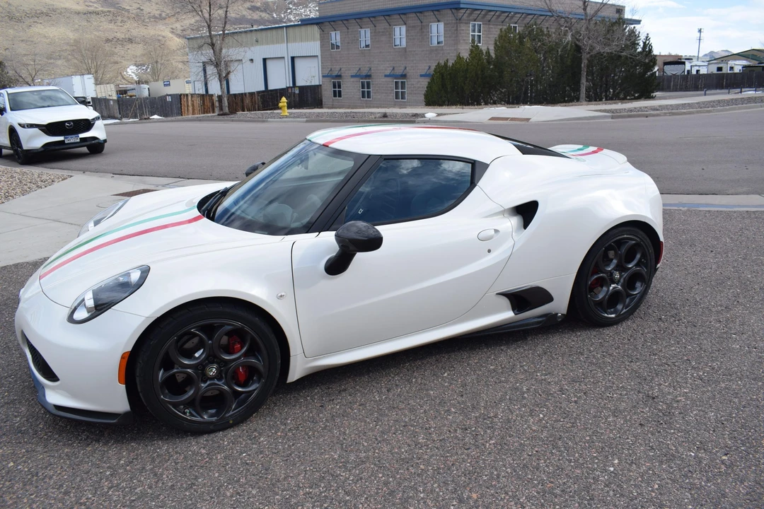 2015 Alfa Romeo 4C Coupe - Image 9 of 31