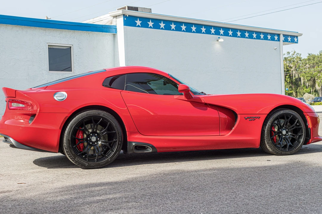 2015 Dodge Viper 5th Gen - Image 11 of 31