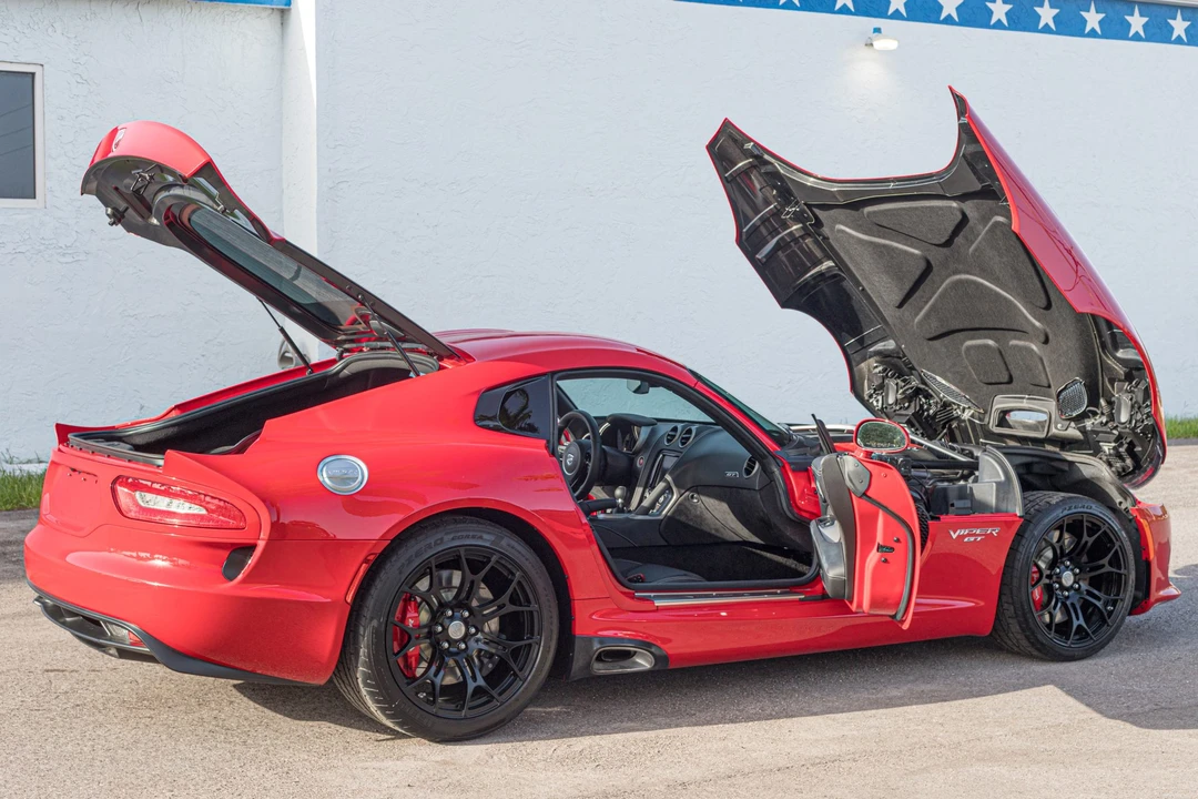 2015 Dodge Viper 5th Gen - Image 19 of 31