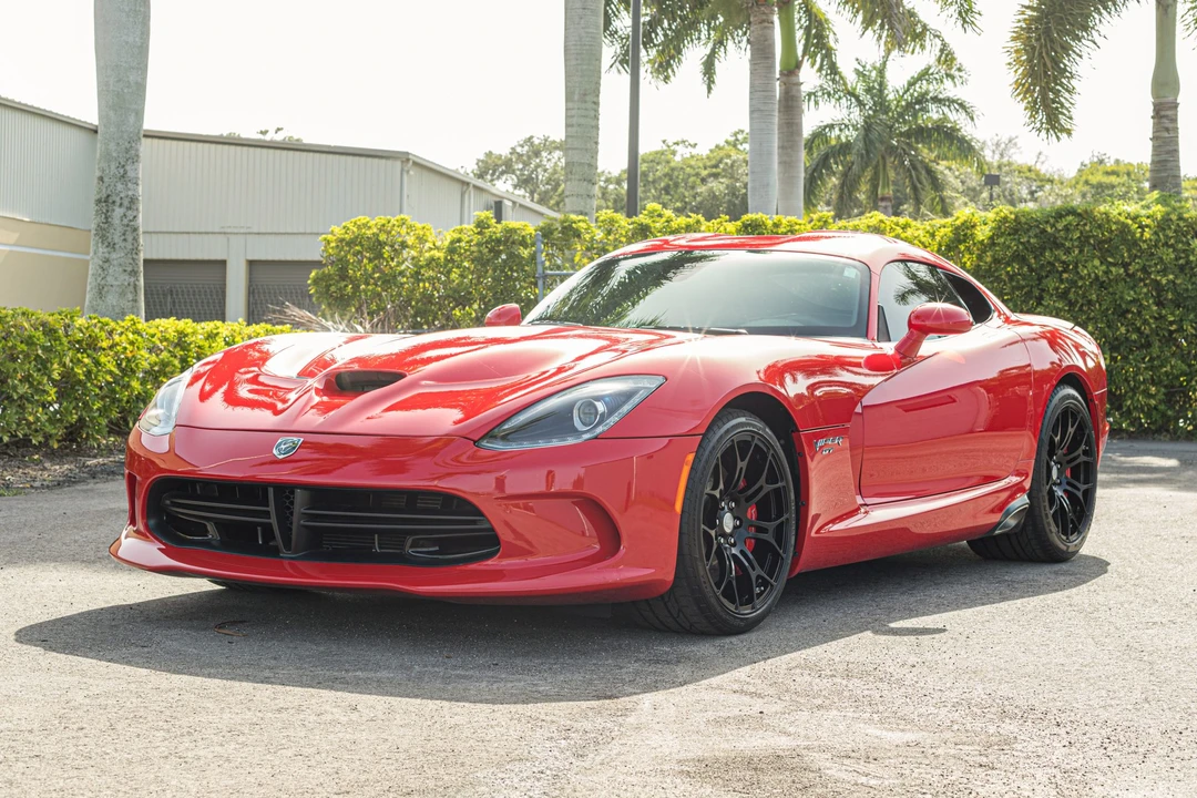 2015 Dodge Viper 5th Gen - Image 3 of 31