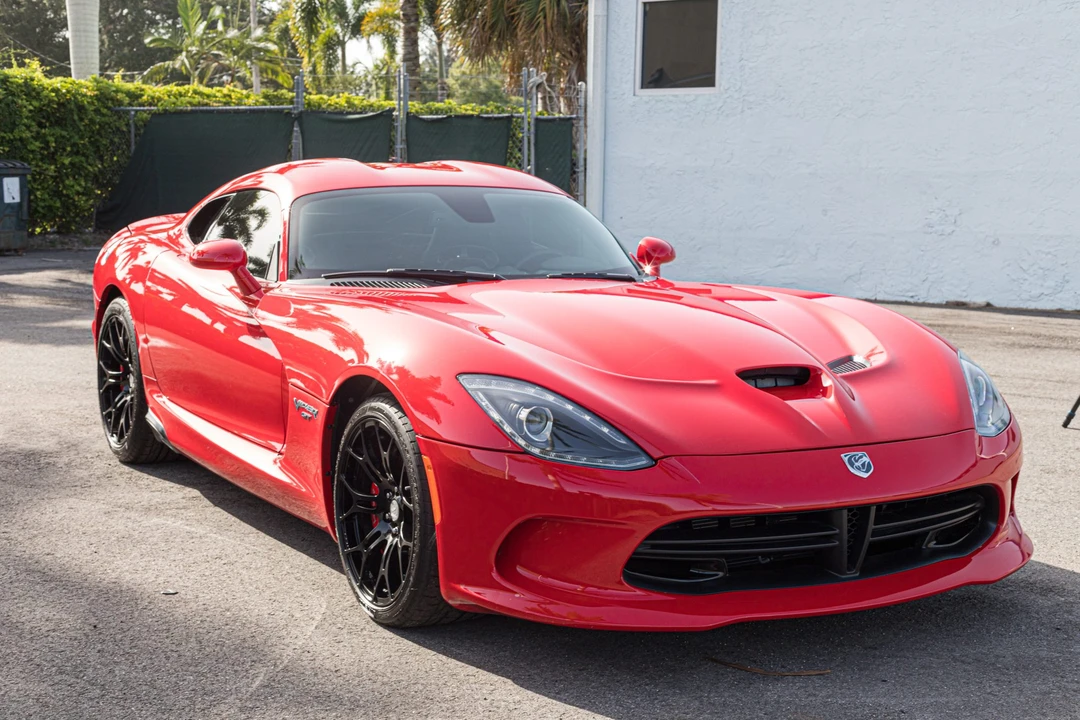 2015 Dodge Viper 5th Gen - Image 9 of 31