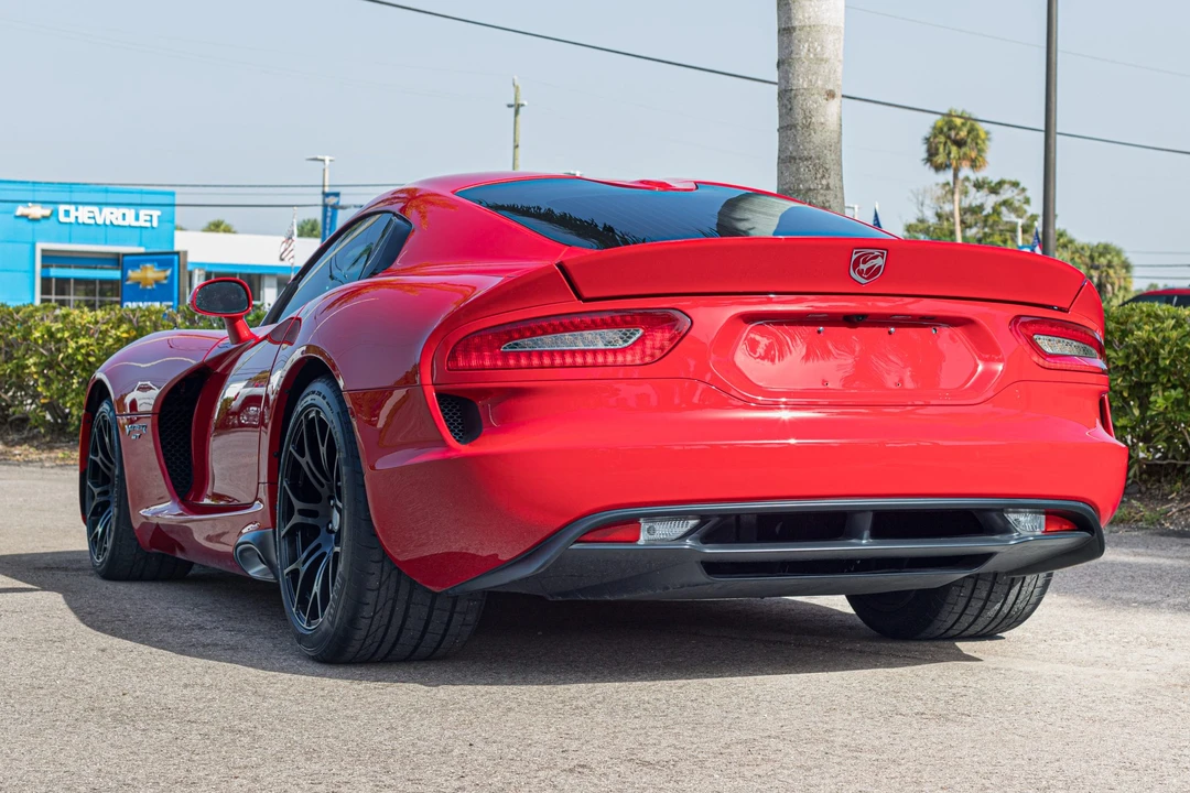 2015 Dodge Viper 5th Gen - Image 15 of 31
